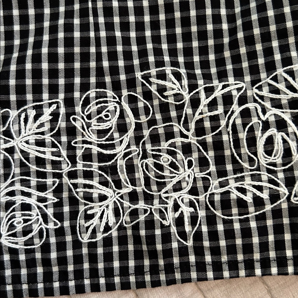 Vintage Black and White Gingham Tank Top - Picture 15 of 15